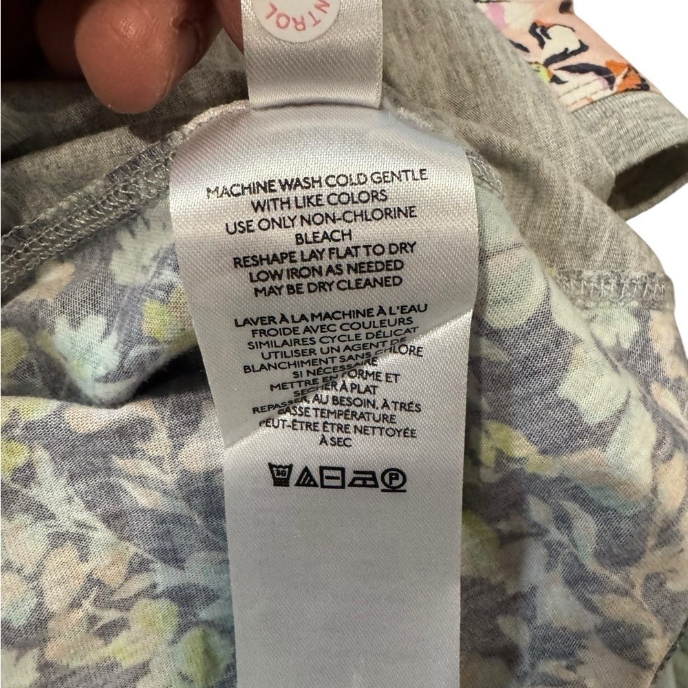 Anthropologie Gray Suzanne Tee with Floral Sleeves - Picture 9 of 9